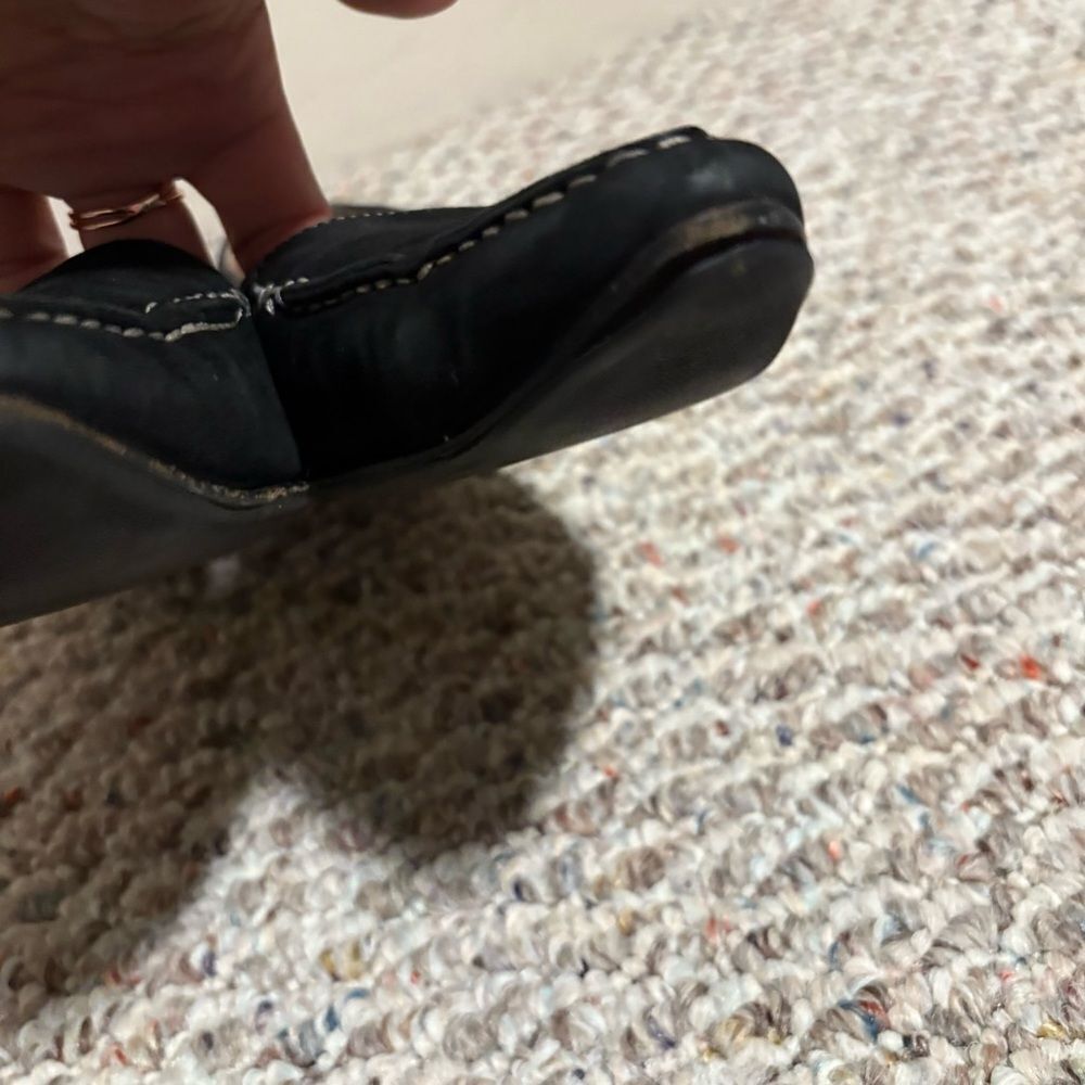 Manolo Blahnik Suede Point Toe Loafer Black- Size 39 (9) - Picture 6 of 13